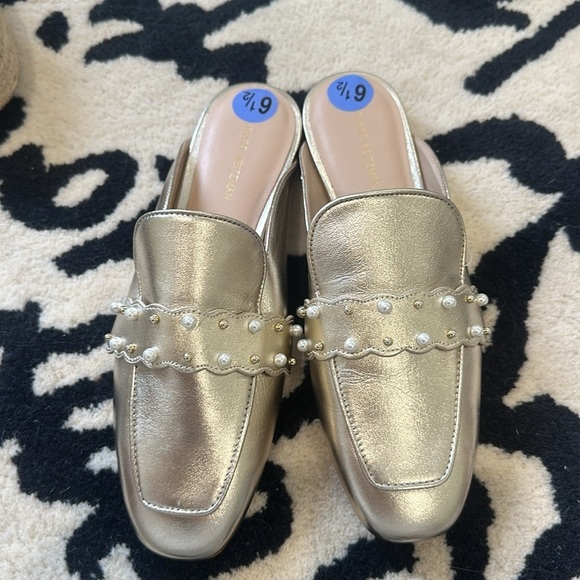 BRAND NEW STUART WEITZMAN EMBELLISHED METALLIC MULE SIZE‎ 6 1/2 - Picture 8 of 9